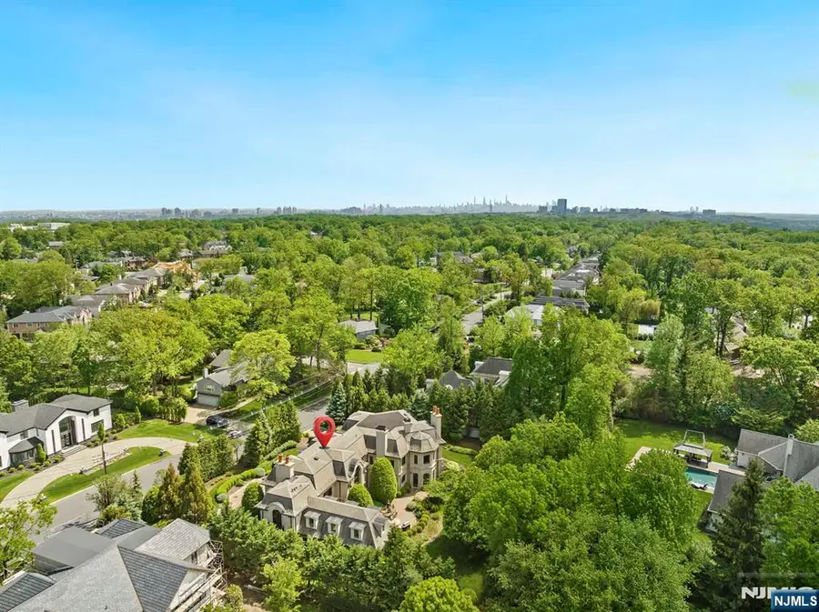 78 Roberts Road, Englewood Cliffs, NJ 07632 - #2