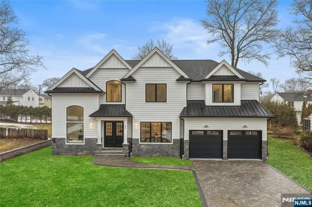 21 Manor Court, Glen Rock, NJ 07452 - #1