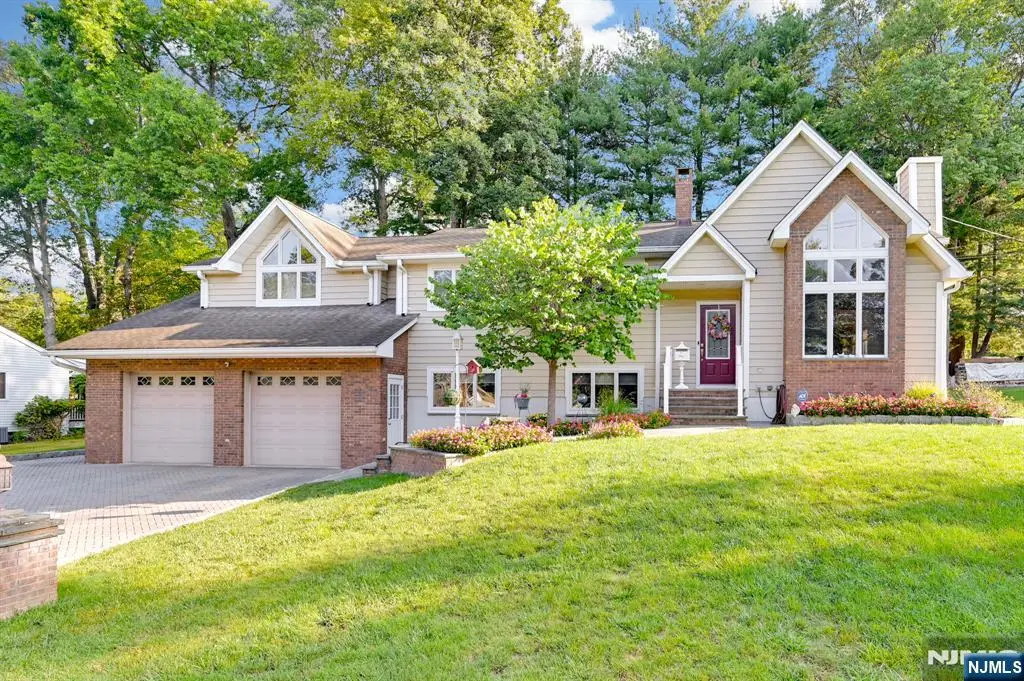 164 Leach Avenue, Park Ridge, NJ 07656 - #1