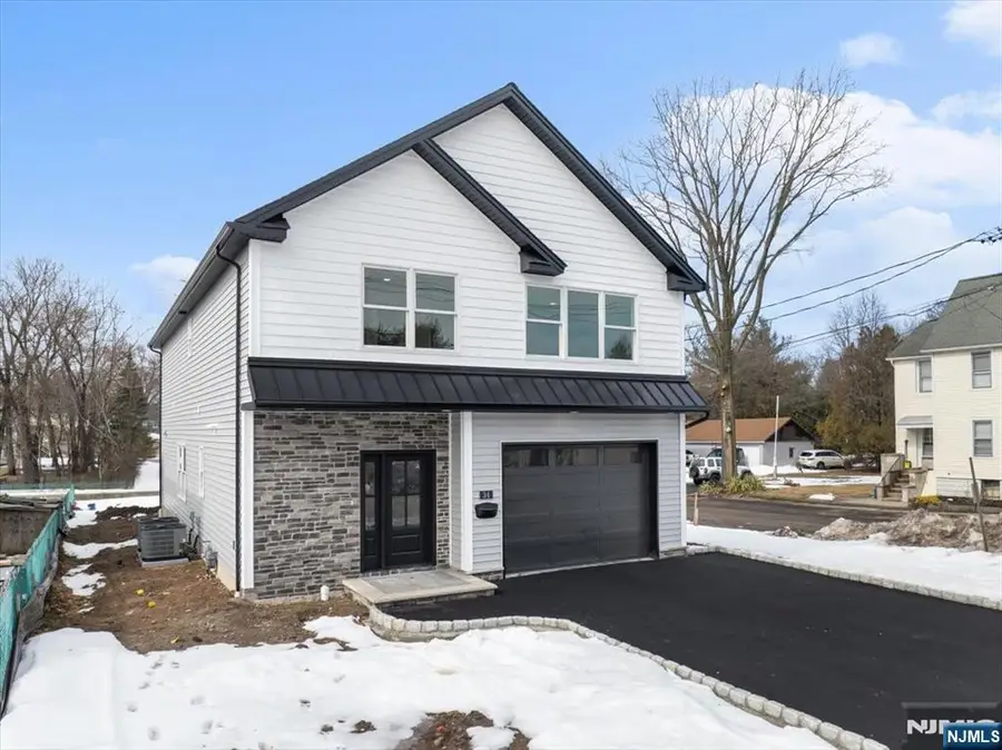 34 Zazzetti Street, Waldwick, NJ 07463 - #2