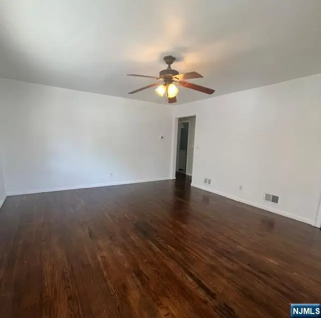 18 McKinley Place, Bergenfield, NJ 07621 - #2