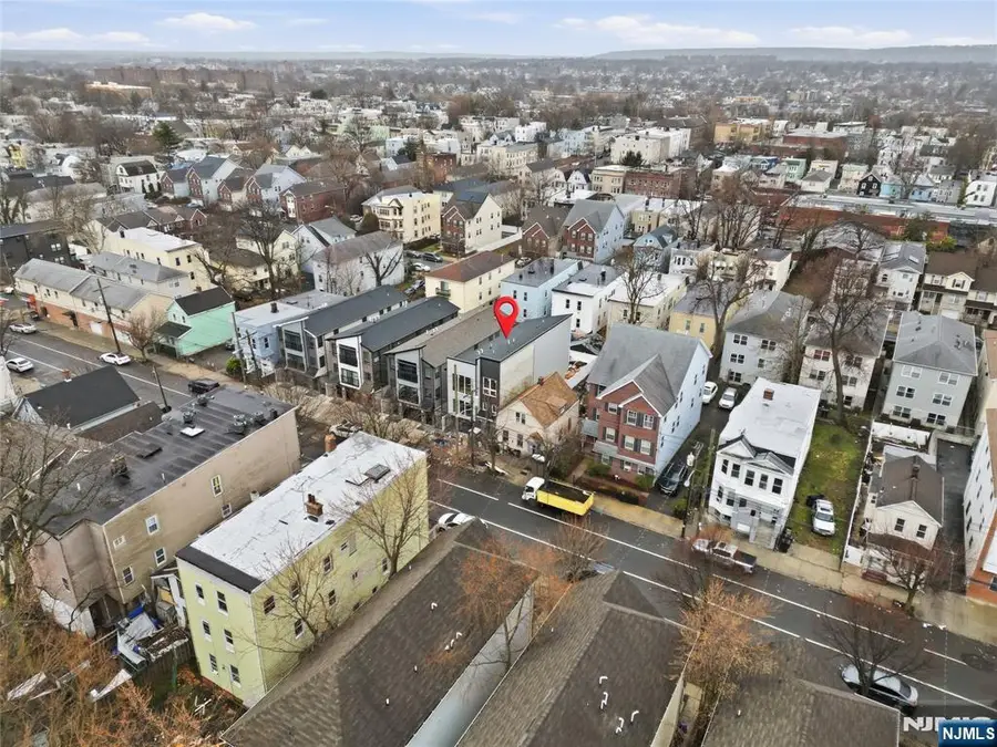 589 18th Street, Newark, NJ 07103 - #2