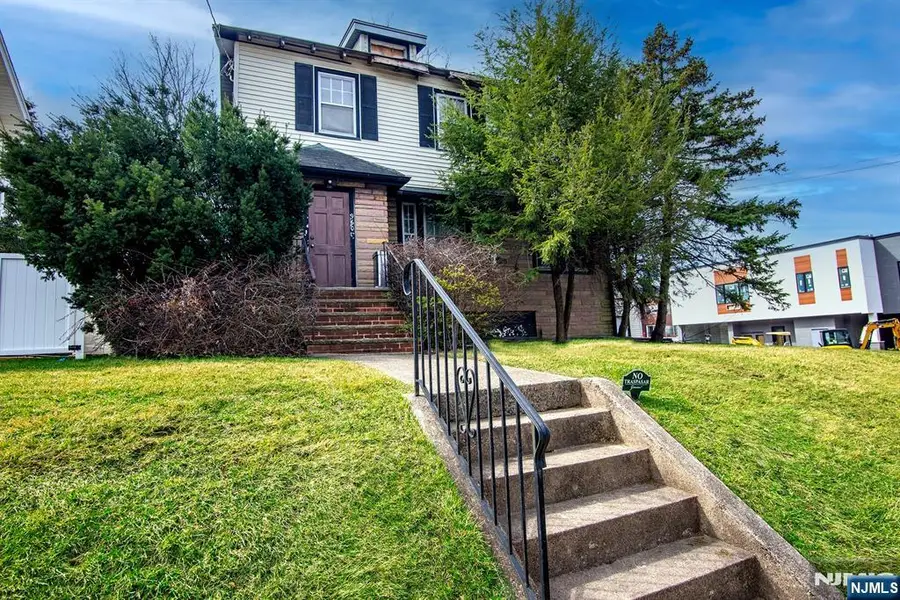 960 Maple, Ridgefield, NJ 07657 - #2