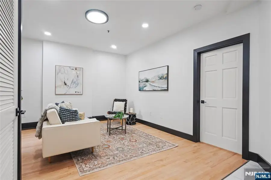 391 Central Avenue 5, Jersey City, NJ 07307 - #2