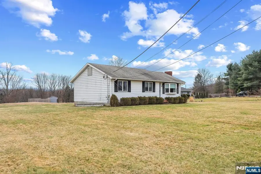 205 Old Clove Road, Sussex, NJ 07461 - #2