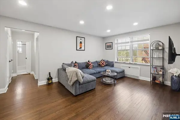 8300 Boulevard East 4G, North Bergen, NJ 07047