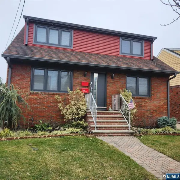 80 Koster Street, Wallington, NJ 07057