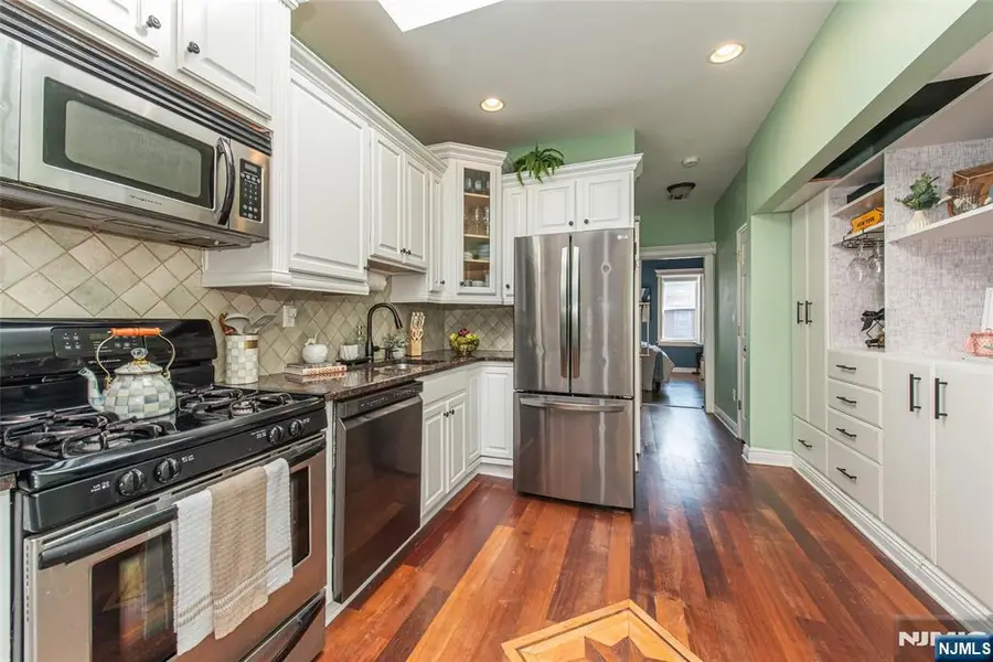 352 7th Street 6, Jersey City, NJ 07302 - #3