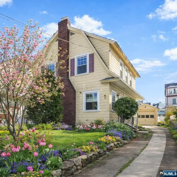 33 Beaumont Place, Newark, NJ 07104