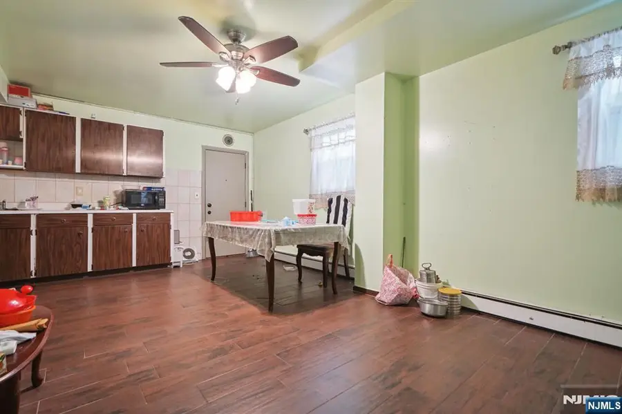 109 Dixon Avenue, Paterson, NJ 07501 - #2