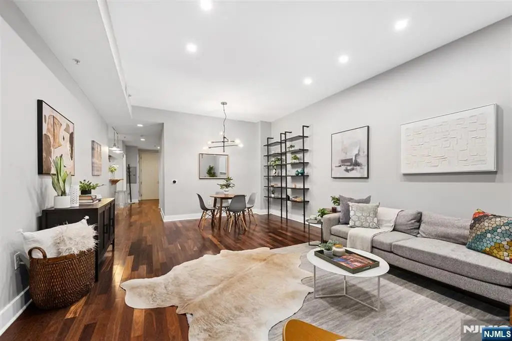 159 2nd Street 403, Jersey City, NJ 07302 - #1