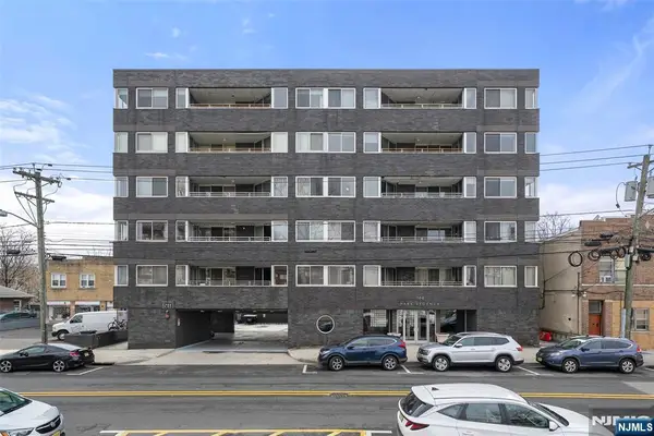 364 Palisade Avenue 5B, Cliffside Park, NJ 07010