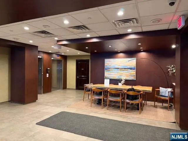 9 Somerset Lane 502, Edgewater, NJ 07020 - #3