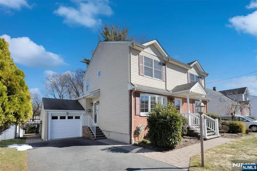 12 Wilson Terrace, Waldwick, NJ 07463 - #3