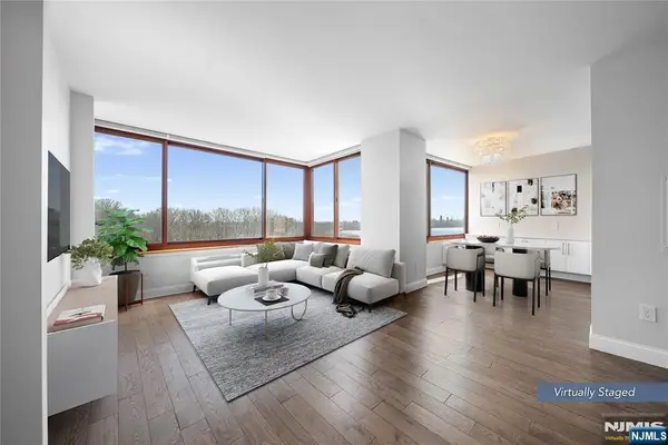 100 Old Palisade Road 1604, Fort Lee, NJ 07024