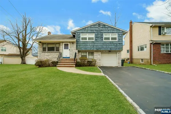 371 Greenwich Street, Bergenfield, NJ 07621