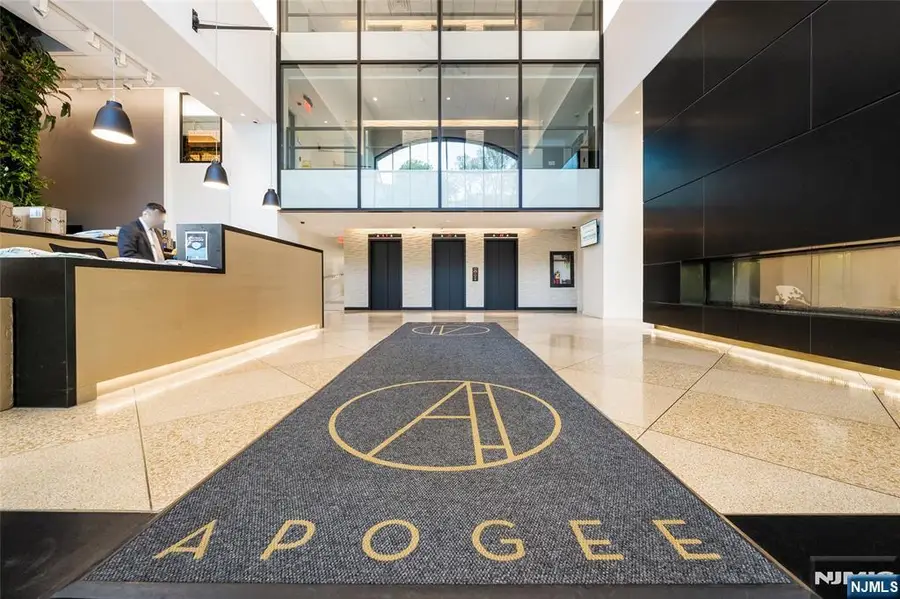 250 Gorge Road 6A, Cliffside Park, NJ 07010 - #2