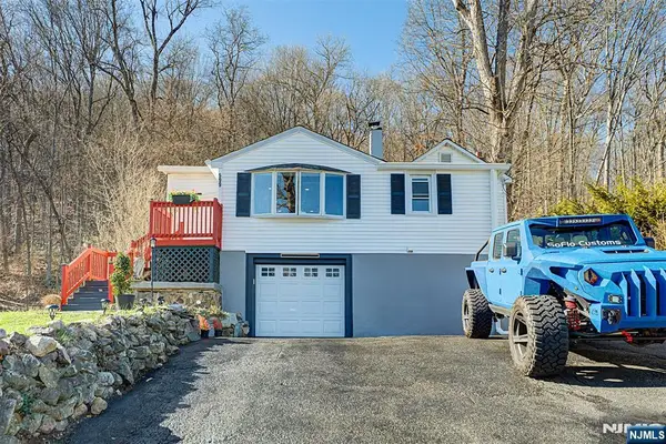 599 Berkshire Valley Road, Jefferson Township, NJ 07885