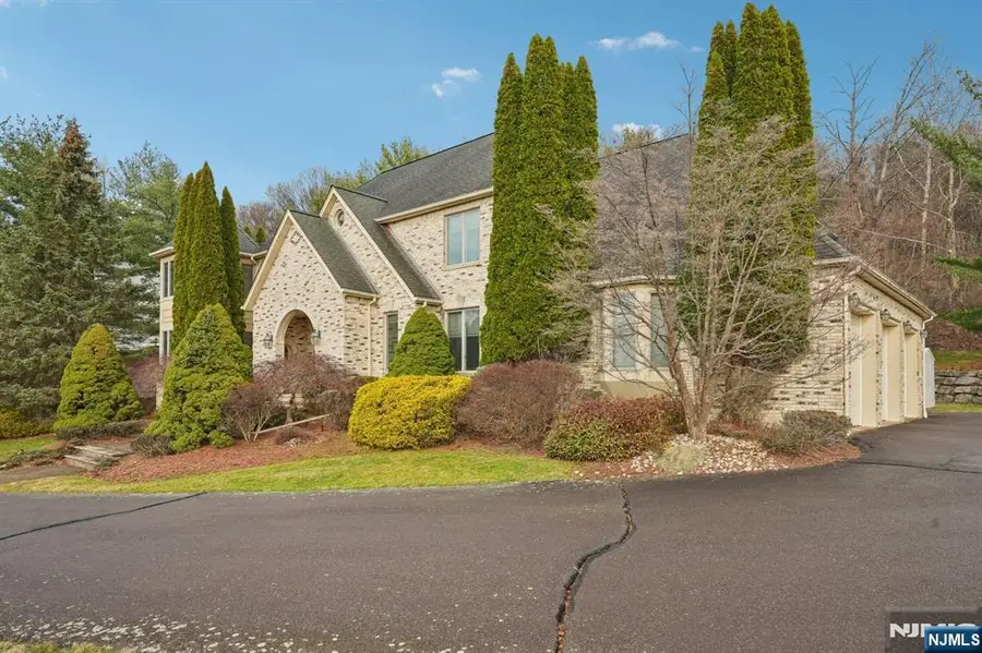 111 Chopin Drive, Wayne, NJ 07470 - #3