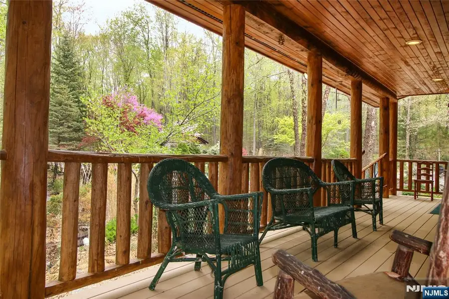 31 Kent Road, Newton, NJ 07860 - #3