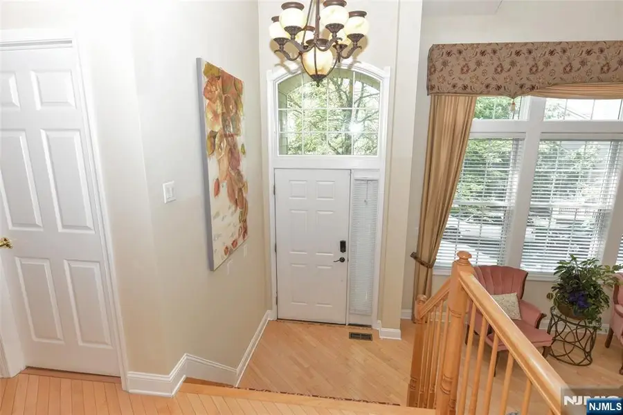 3 Skyview Drive, North Haledon, NJ 07508 - #3