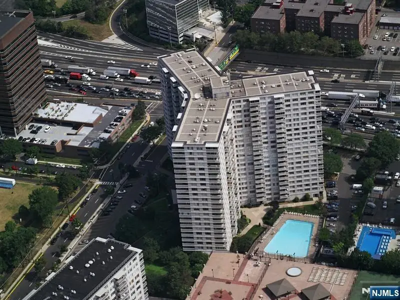 2100 Linwood Avenue 2G, Fort Lee, NJ 07024 - #3