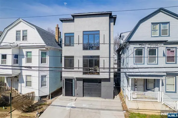 31 Grace Street, Irvington, NJ 07111