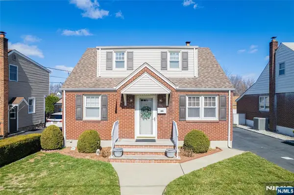 281 Fencsak Avenue, Elmwood Park, NJ 07407