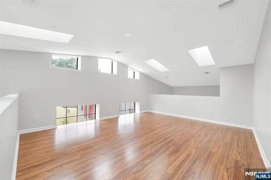 105 -111 Marion Street 18, Paterson, NJ 07522 - #2