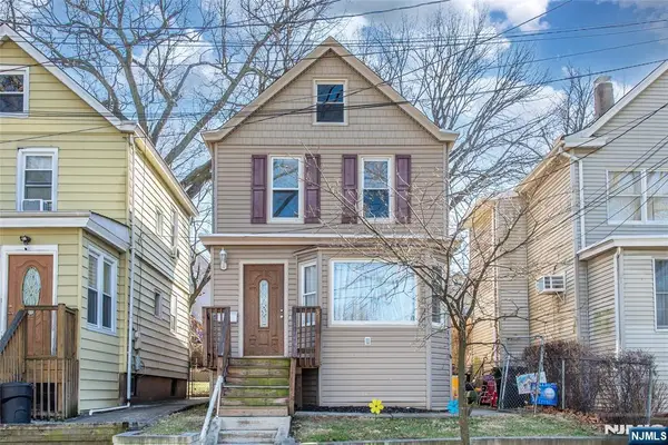 3 Sisco Place, Clifton, NJ 07011