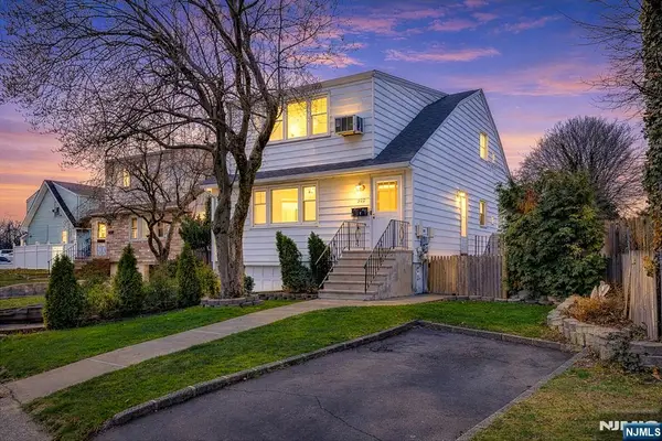 322 Broughton Avenue, Bloomfield, NJ 07003