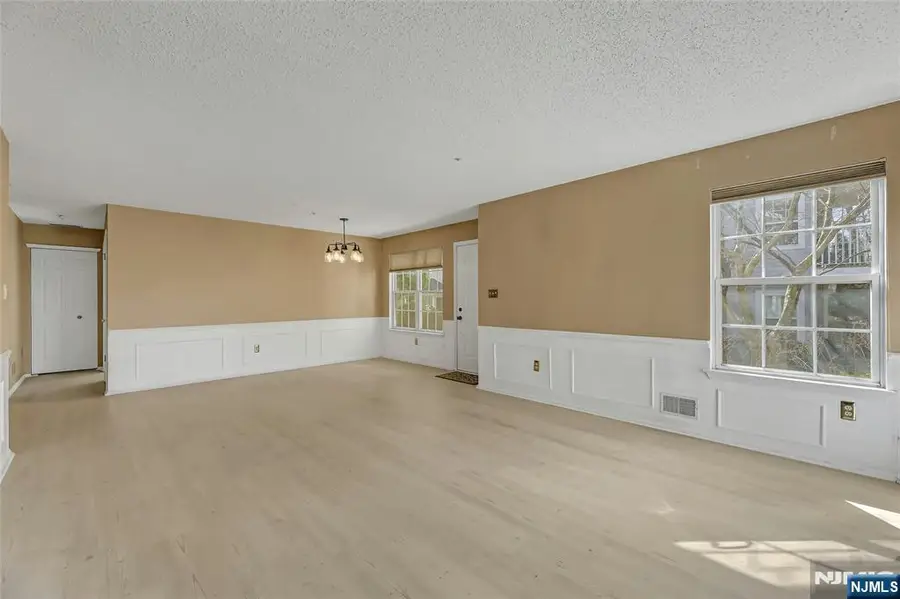 1192 Richmond Road, Mahwah, NJ 07430 - #3