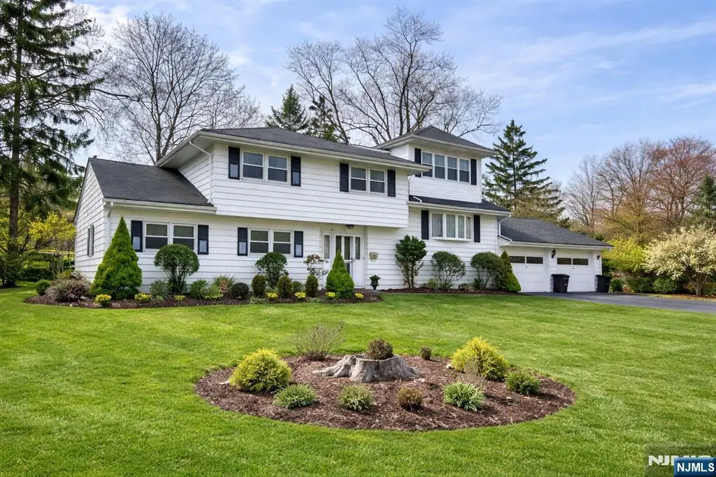 71 Stewart Street, Demarest, NJ 07627 - #1