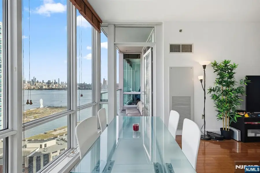 20 Newport Parkway 2311, Jersey City, NJ 07310 - #2