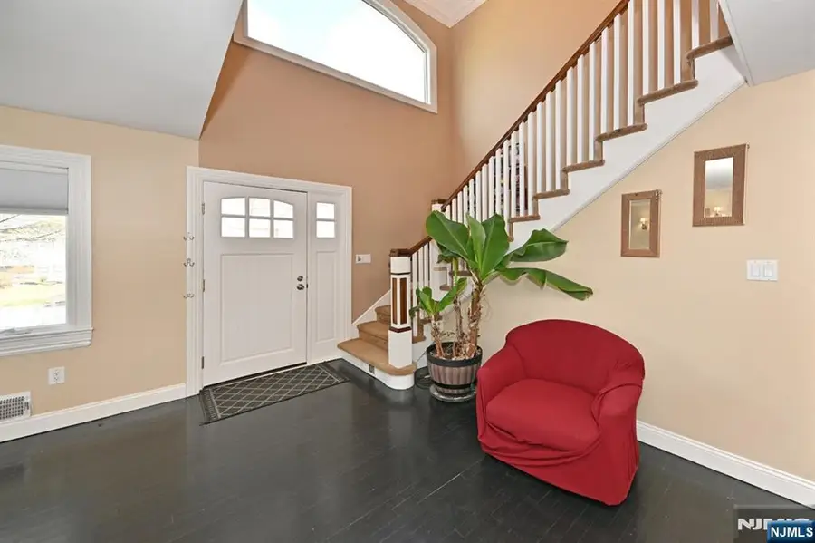 2604 Cleveland Avenue, Township Of Washington, NJ 07676 - #2