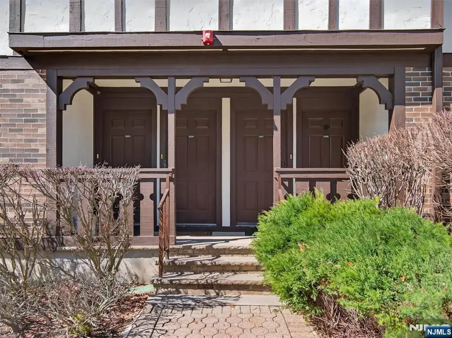 2506 Hemingway Lane, Mahwah, NJ 07430 - #2