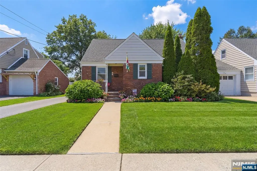 47 Peek Street, Rochelle Park, NJ 07662 - #1