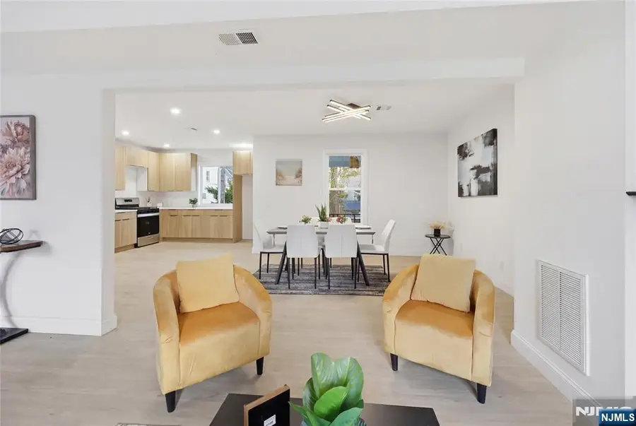 10-12 Mulford Place, Newark, NJ 07112 - #2