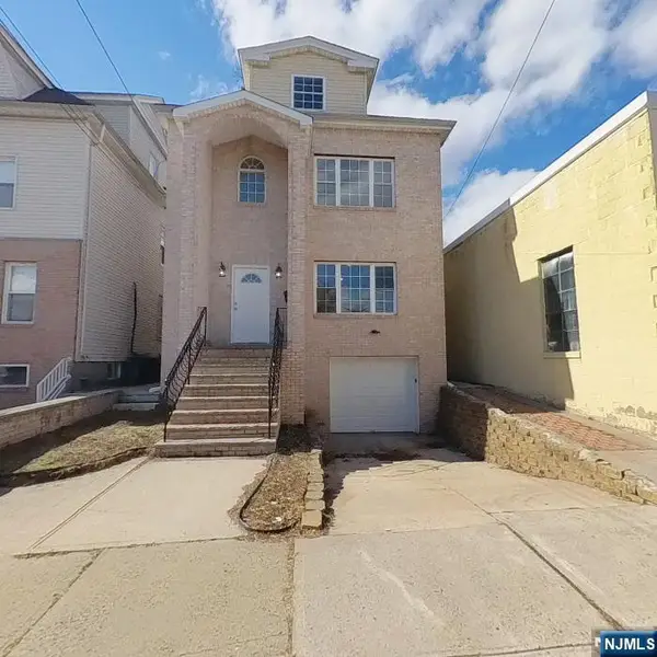 547 Elm Street, Kearny, NJ 07032