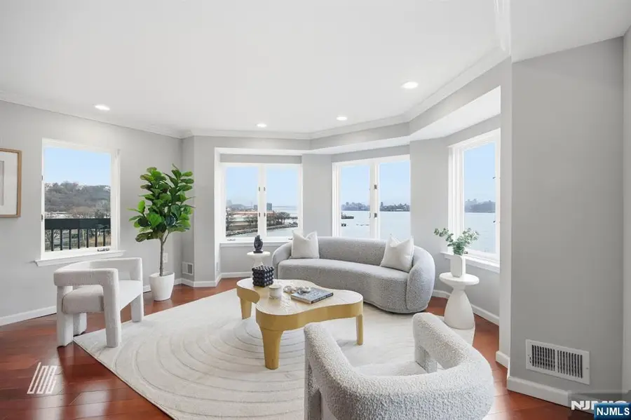 504 Nelson Court, Edgewater, NJ 07020 - #2