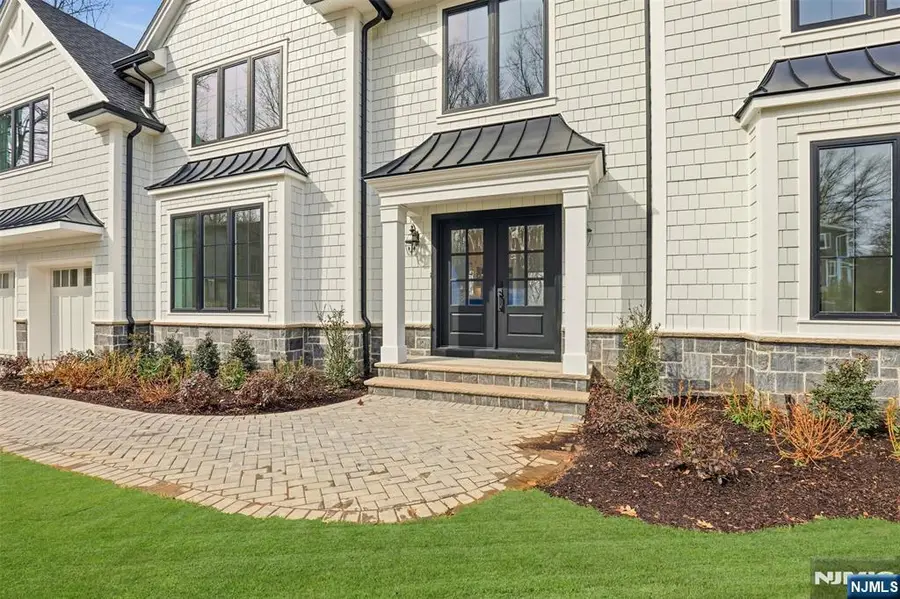 26 Huff Terrace, Montvale, NJ 07645 - #2