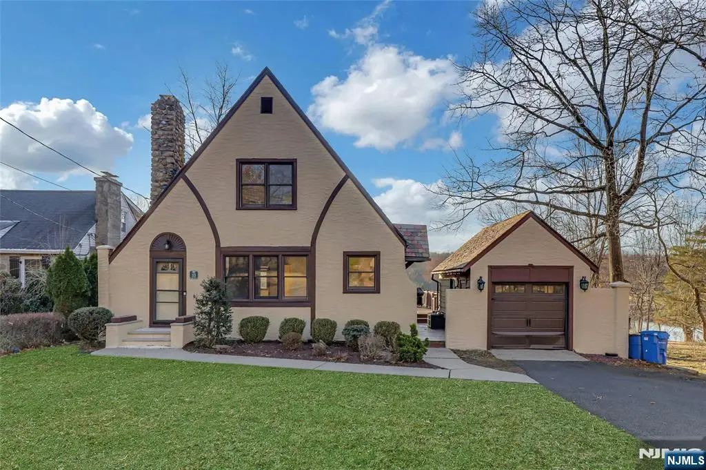 10 W Lake Drive, Wayne, NJ 07470 - #1