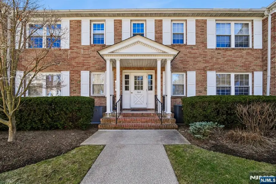 364 Ridgewood Avenue 3, Ridgewood, NJ 07450 - #2