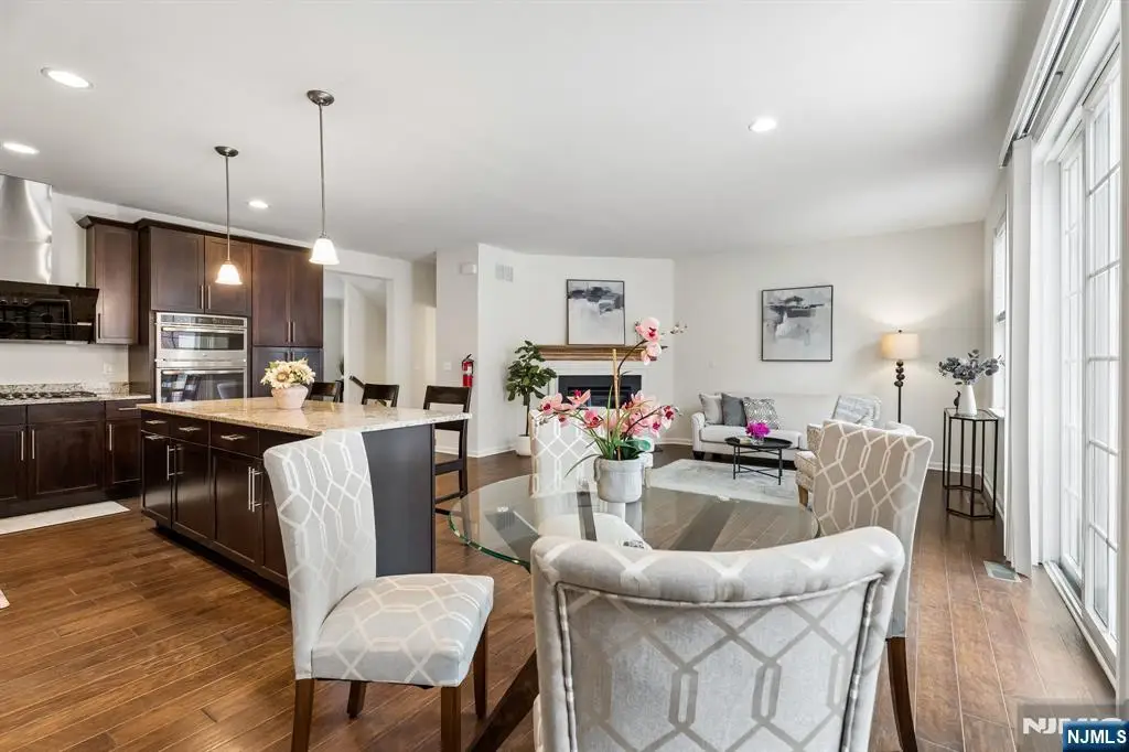 54 Carillon Circle, Livingston, NJ 07039 - #1