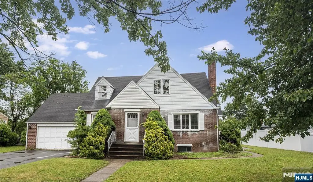 0-19 E Amsterdam Avenue, Fair Lawn, NJ 07410 - #1