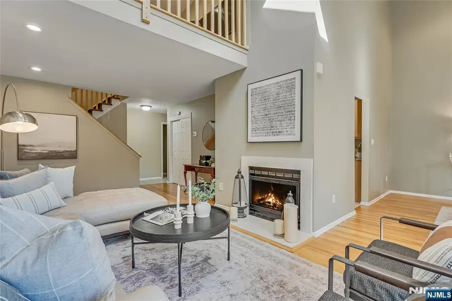 4 Currey Lane 223, West Orange, NJ 07052 - #2