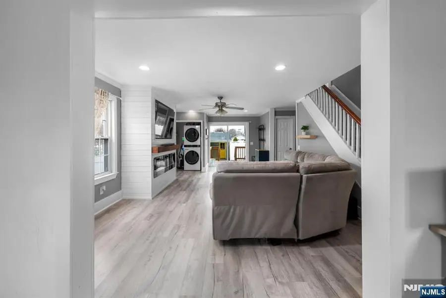 113 Meadowbrook Avenue, Wanaque, NJ 07465 - #3