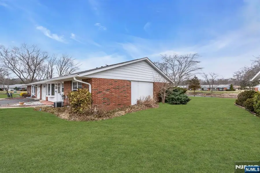 330A Canterbury Court 330 A, Lakewood, NJ 08701 - #3