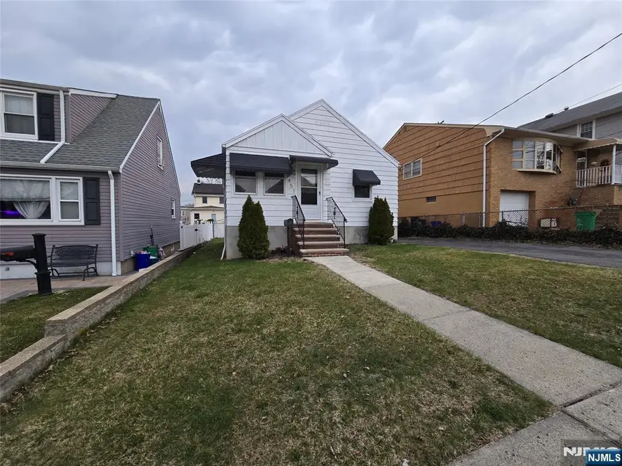 451 Wilson Avenue, Lyndhurst, NJ 07071 - #2