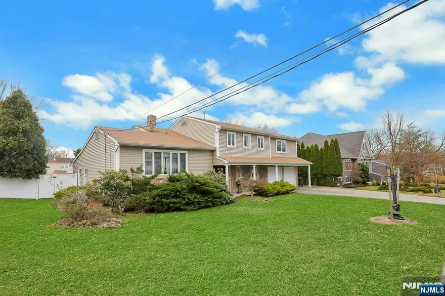 18 Harwood Place, Wayne, NJ 07470 - #3